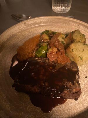 Roast dinner  at Saorsa 1875 in Pitlochry