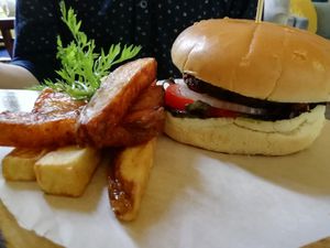 Burger and chips at Saorsa 1875 in Pitlochry