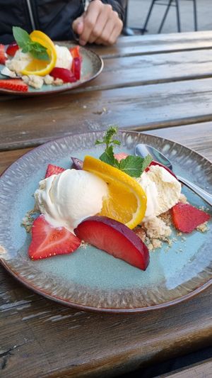 Dessert at VanPlanten in Utrecht