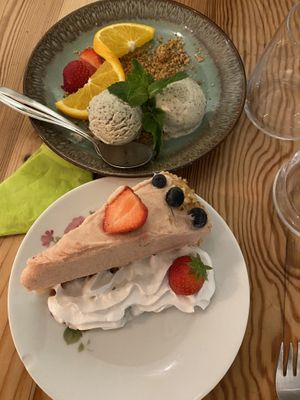 Dessert at VanPlanten in Utrecht