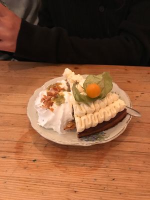 Carrot cake   at VanPlanten in Utrecht