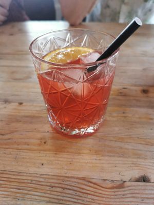 Homemade kombucha (hibiscus) at VanPlanten in Utrecht