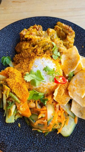 Indonesian menu, with delicious tempeh rendang and bit of a kick at VanPlanten in Utrecht