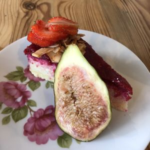 Raspberry “cheese”cake with strawberries and fig. at VanPlanten in Utrecht