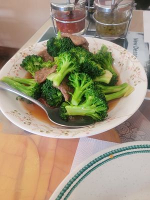Beef and broccoli at Wheel of Life in Irvine