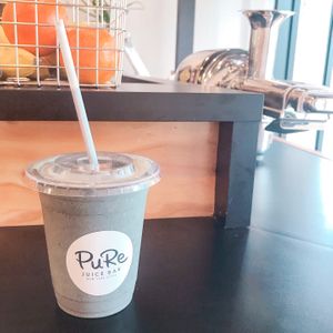 Super food smoothie, “Koma Supe Smoothie”  at PuRe Juice Bar in Tokyo