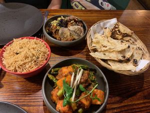 Mains, including pineapple and chilli naan bread at Swadish in Glasgow