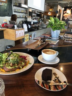   at Aien Coffee & Hostel in Chatan