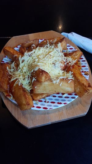 Manioc chili cheese fries at Trash Chic in Cologne