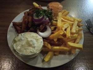 Gyrosteller mit Tzatziki at Trash Chic in Cologne