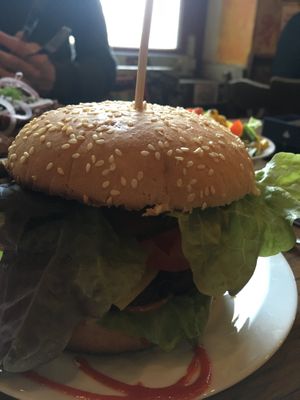 Chili Cheese Burger  at Trash Chic in Cologne