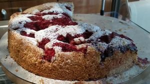 amazing vegan cake at Tushita in Munich