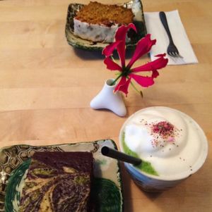 matcha brownie, matcha latte, and ginger carrot cake  at Tushita in Munich