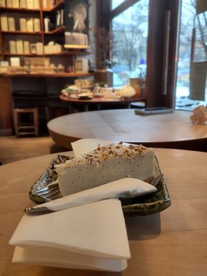 Cake at Tushita in Munich