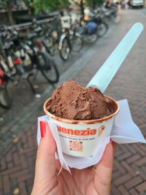  at Venezia  in Utrecht