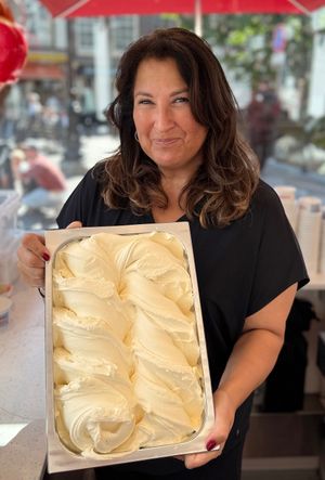 Yuzu icecream at Venezia  in Utrecht