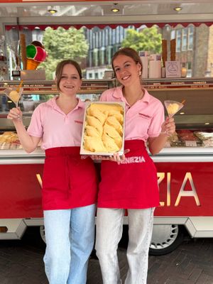  at Venezia  in Utrecht