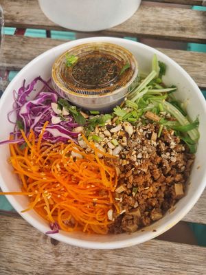 Noodle salad at Spring Cafe in New York City