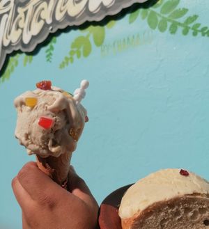 Helado de Rosca de Reyes 👑  #Veganuary at Glotonería in Oaxaca