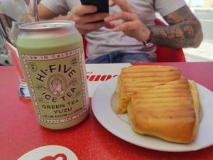 Lanche and Ice tea at Padaria São Mamede in Matosinhos