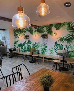 un lugar lindo y limpio  at Salad Planet in Valencia