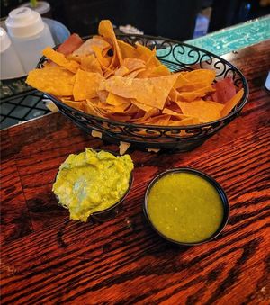 Chips with salsa verde and house guacamole at Papi's Tacos in Baltimore
