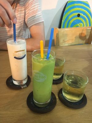 Banana and Avocado Smoothie. Both really good. (Each 25VND). The plastic straws are unnecessary. (Please order the smoothies without them. We forgot it)  at Hoa Sen in Phan Thiet