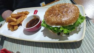  at Veggies in Tirana