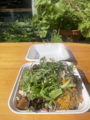 Vegan bowl at Veggie D'Light in Toronto