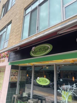 Storefrontt  at Veggie D'Light in Toronto