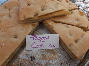 Cecina at Nilo's in Viareggio