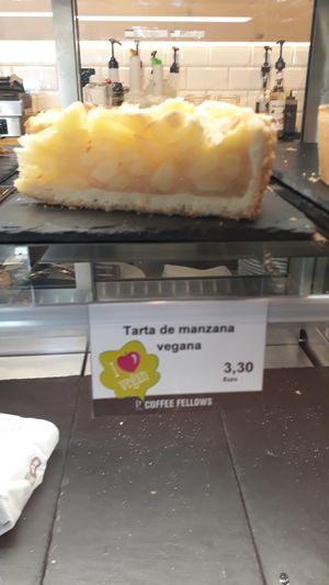 apple pie at Coffee Fellows in Mallorca