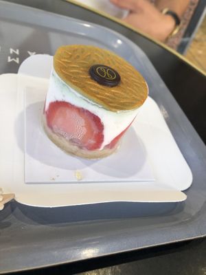 Tarte  at Maison Landemaine - Rue du Temple in Paris