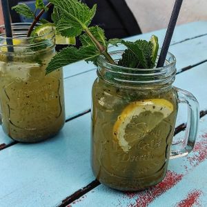 Homemade Oriental lemonade at Mr and Mrs Humus in Bonn