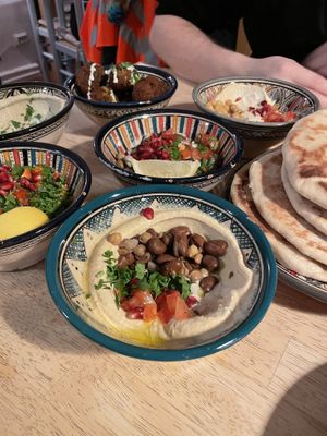 Mezze for two   at Mr and Mrs Humus in Bonn