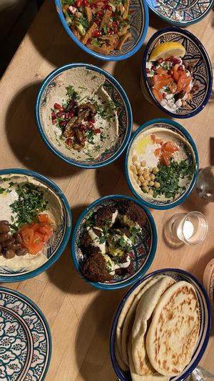   at Mr and Mrs Humus in Bonn