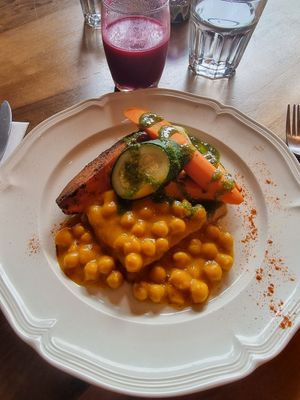 Repas du jour at VG restaurant- Epicerie Bio in Martigny