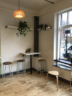 Eat in  at Let's Do Maki in London