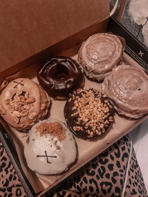 Crosstown vegan doughnuts. Box of happiness #Veganuary at Crosstown Doughnuts - Greenwich in South East London