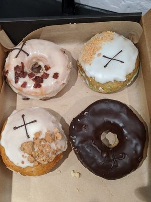 Vegan doughnuts at Crosstown Doughnuts - Greenwich in South East London