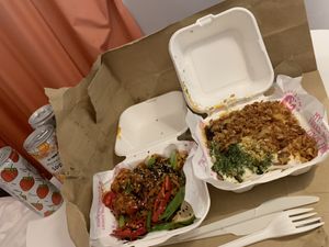 Truffle Mac and cheese, Thai chicken side at Wholesome Junkies in Manchester