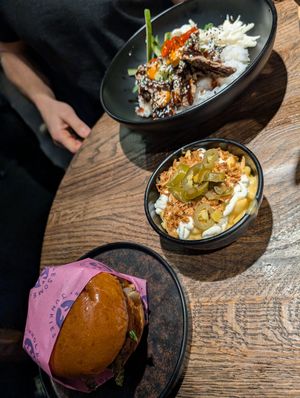 Salt n pepper chikun burger, Mac and cheeze and Hoi Sin Duck bowl. at Wholesome Junkies in Manchester