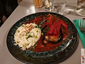 Menu of the day, egg plant and arrow at Le Daily Syrien Veggie in Paris