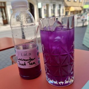 Lavendel Iced Tea at The Lala in Vienna