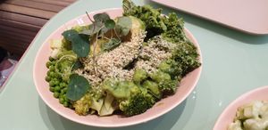 green bowl at The Lala in Vienna