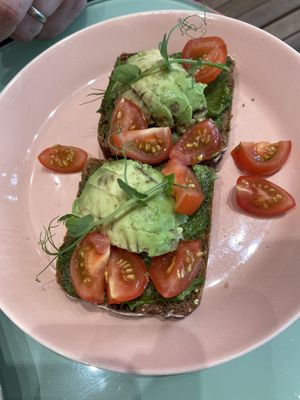 Bravocado Toast at The Lala in Vienna