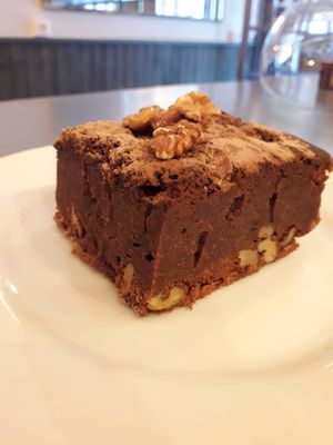 brownie at Cuvi in Barcelona