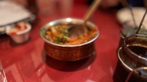 MUSHROOM MASALA
Mushrooms delicately spiced, cooked with diced tomato at India Oven in Cathedral City