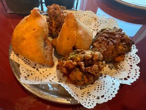 Assorted Platter (Veganized) - one extra vegetable pakora instead of paneer pakora at India Oven in Cathedral City