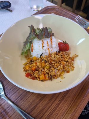 Vegan gaprao rice at Cafe Terrace Takachihoya in Miyazaki